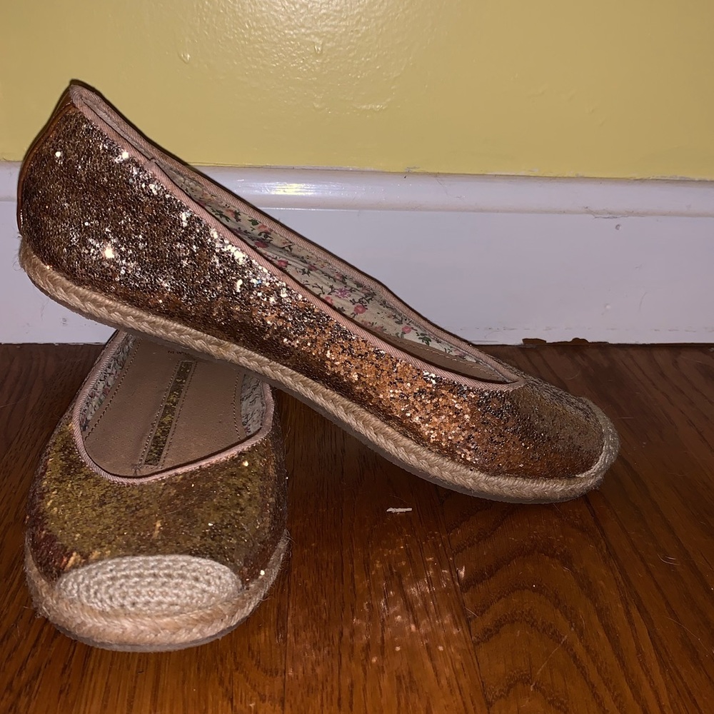 New Directions Gold Sparkle Ballet Flats